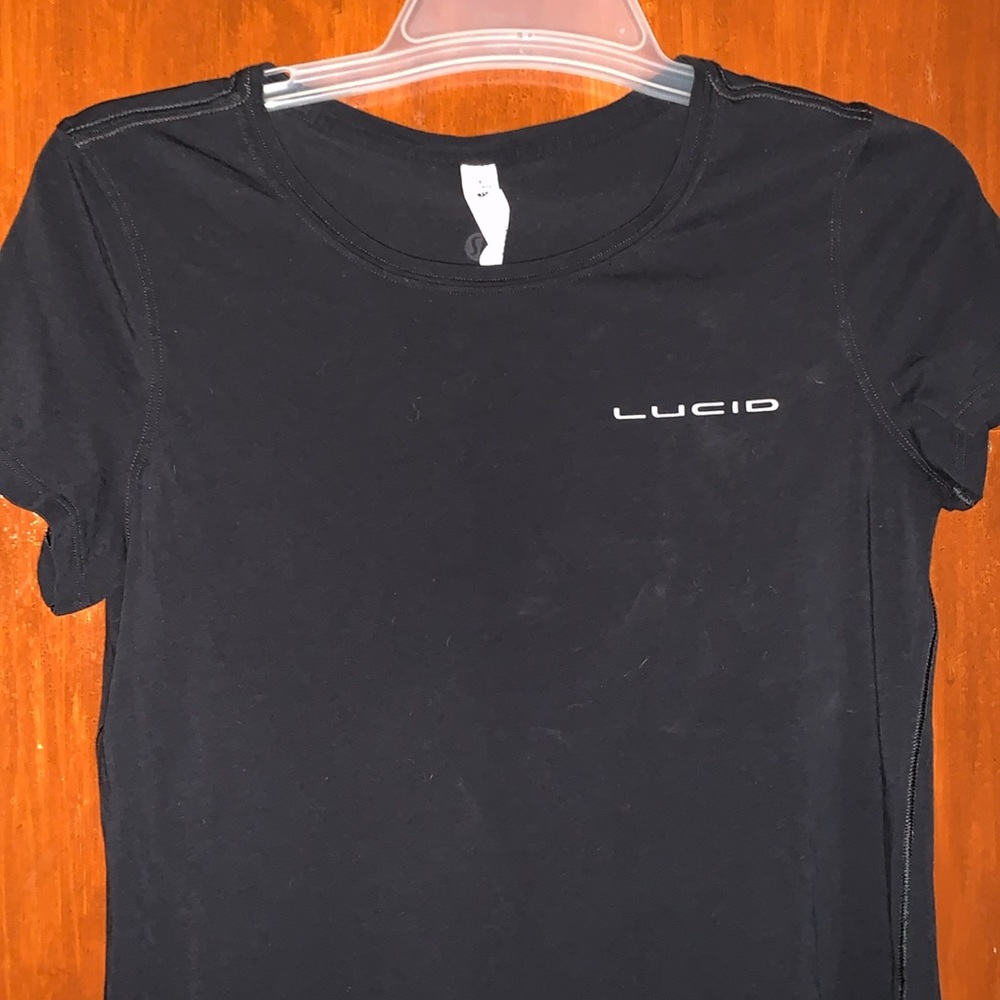 Lucid made by Lululemon black Tee